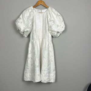 Lilly Pulitzer Knoxlie Silk Blend Dress. Resort White. Size 8.